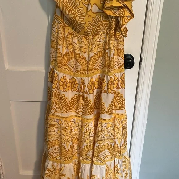 ‼️LAST CHANCE - Farm Rio Ainika tapestry yellow one shoulder maxi dress - Picture 5 of 10